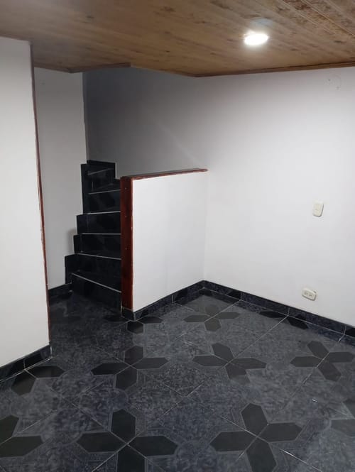 Casa de 2 alcobas en venta en Tierra Buena, Bogotá, 50 m² · foto 6 de 20