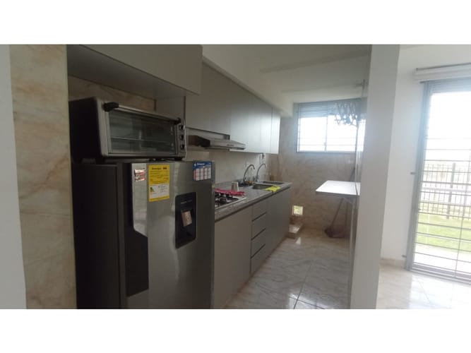Apartamento de 2 alcobas en venta en Picaleña Y Mirolindo, Ibagué, 46 m² · foto 3 de 20
