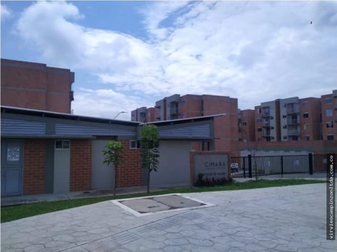 Apartamento de 2 alcobas en venta en Picaleña Y Mirolindo, Ibagué, 46 m² · foto 18 de 20