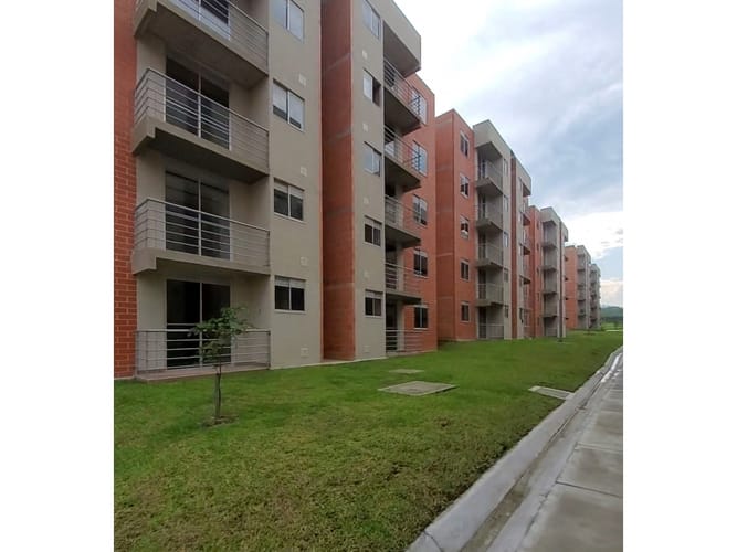 Apartamento de 2 alcobas en venta en Picaleña Y Mirolindo, Ibagué, 46 m² · foto 19 de 20