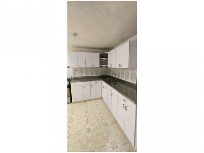 Casa de 4 alcobas en venta en Suramérica, La Estrella, 120 m² · foto 4 de 19