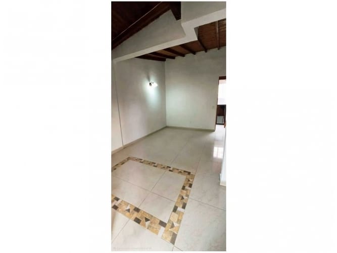 Casa de 4 alcobas en venta en Suramérica, La Estrella, 120 m² · foto 8 de 19