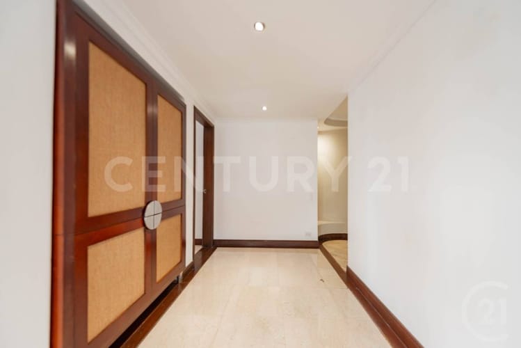 Apartamento de 3 alcobas en arriendo en Urbanizacion Altos De Torremolinos, Medellín, 420 m² · foto 19 de 23