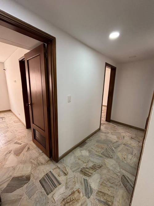 Apartamento de 6 alcobas en arriendo en Santa Teresita, Cali, 270 m² · foto 18 de 24