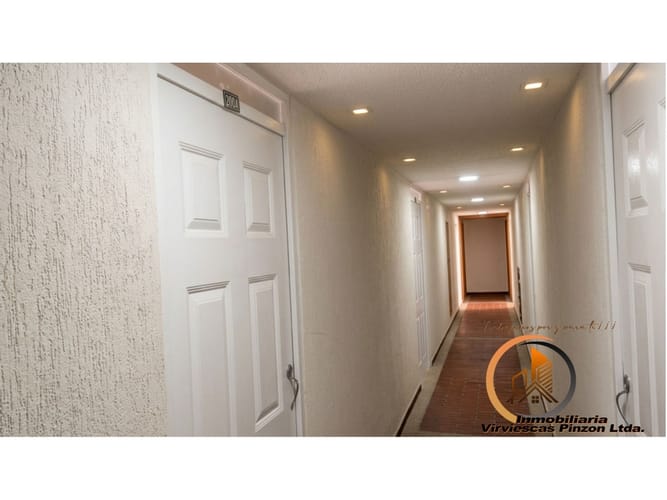 Apartamento de 1 alcoba en venta en Zona Industrial, Bogotá, 32 m² · foto 3 de 18