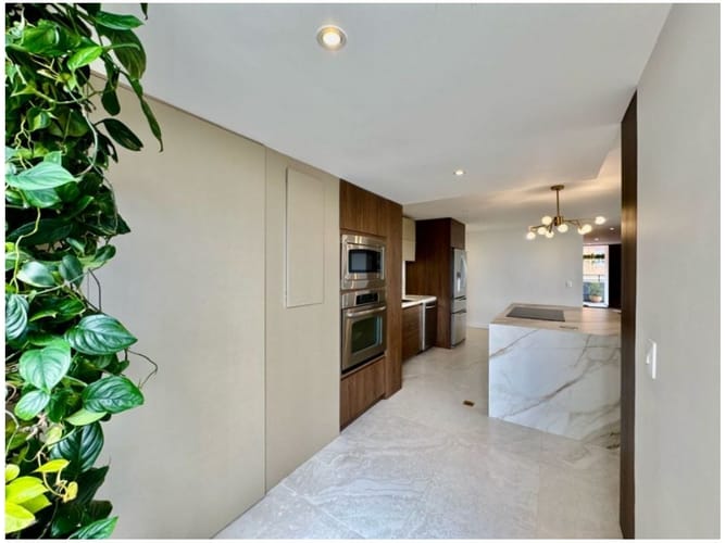 Apartamento de 3 alcobas en venta en San Lucas, Medellín, 180 m² · foto 11 de 24