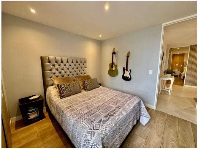 Apartamento de 3 alcobas en venta en San Lucas, Medellín, 180 m² · foto 16 de 24