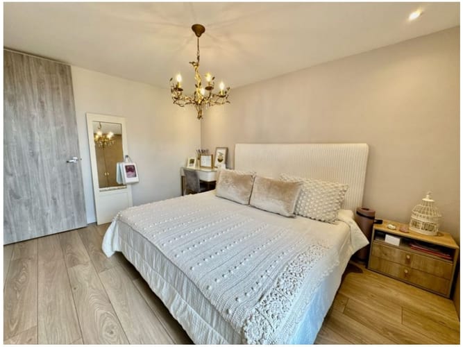 Apartamento de 3 alcobas en venta en San Lucas, Medellín, 180 m² · foto 20 de 24