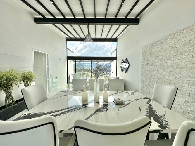 Casa de 5 alcobas en venta en Pantanillo, El Retiro, 361 m² · foto 3 de 24