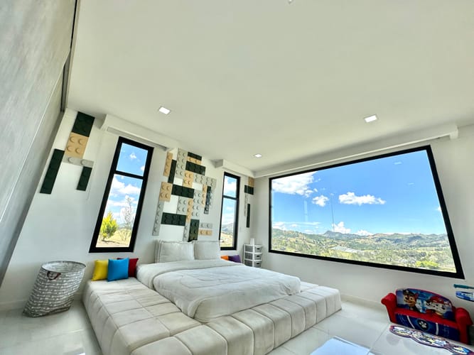 Casa de 5 alcobas en venta en Pantanillo, El Retiro, 361 m² · foto 10 de 24