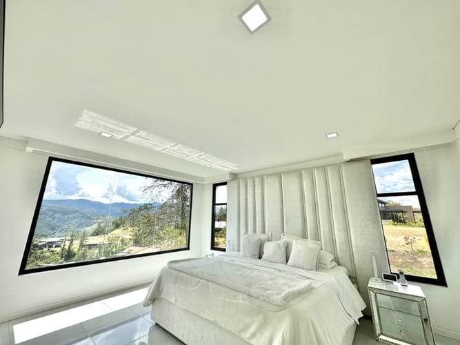 Casa de 5 alcobas en venta en Pantanillo, El Retiro, 361 m² · foto 18 de 24
