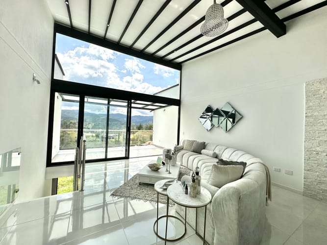 Casa de 5 alcobas en venta en Pantanillo, El Retiro, 361 m² · foto 20 de 24