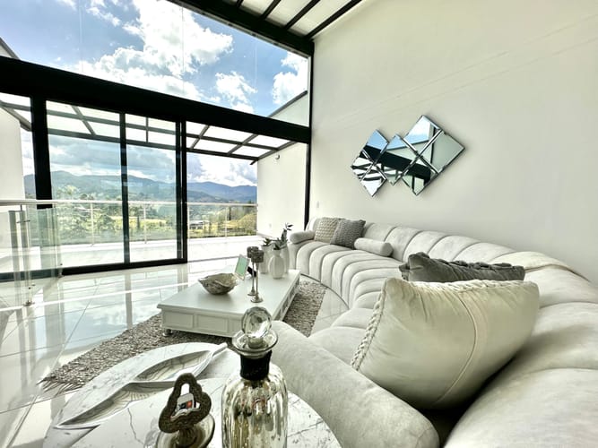 Casa de 5 alcobas en venta en Pantanillo, El Retiro, 361 m² · foto 22 de 24