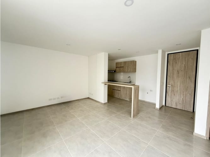 Apartamento de 3 alcobas en venta en Baja Suiza, Manizales, 77 m² · foto 2 de 14