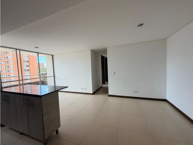 Apartamento de 3 alcobas en venta en La Doctora, Sabaneta, 70 m² · foto 3 de 13
