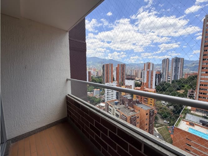 Apartamento de 3 alcobas en venta en La Doctora, Sabaneta, 70 m² · foto 4 de 13