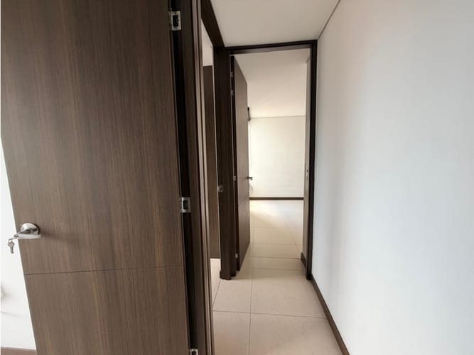Apartamento de 3 alcobas en venta en La Doctora, Sabaneta, 70 m² · foto 6 de 13