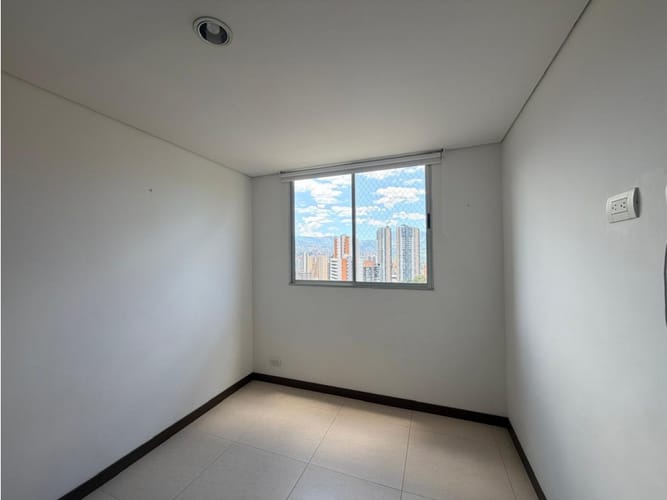 Apartamento de 3 alcobas en venta en La Doctora, Sabaneta, 70 m² · foto 7 de 13