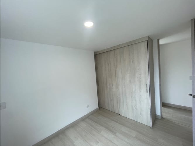 Apartamento de 3 alcobas en arriendo en Alto De Las Flores, Sabaneta, 80 m² · foto 12 de 17