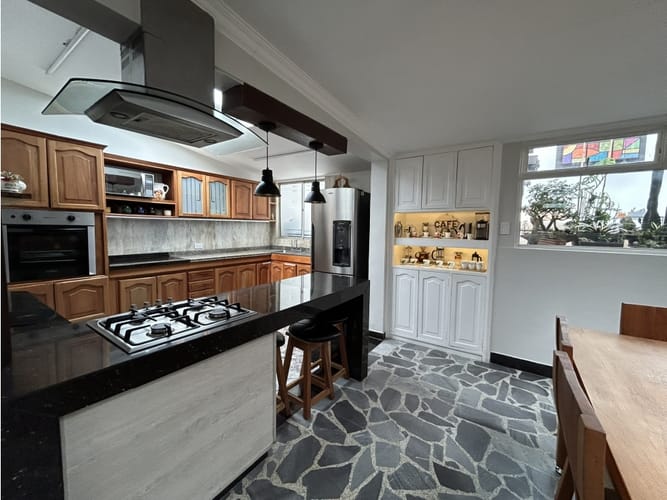 Casa de 4 alcobas en venta en Milan, Manizales, 290 m² · foto 5 de 17