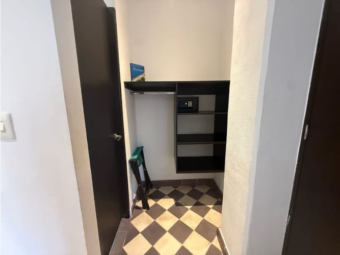 Casa de 13 alcobas en arriendo en Centro, Santa Marta, 1000 m² · foto 13 de 24