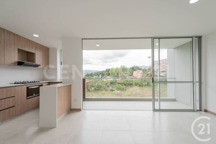 Apartamento de 2 alcobas en venta en La Ceja, 64 m² · foto 2 de 18