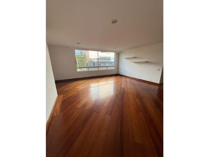 Apartamento de 3 alcobas en venta en Los Naranjos, Medellín, 121 m² · foto 5 de 22