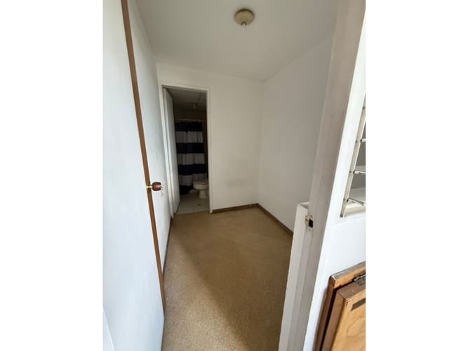 Apartamento de 3 alcobas en venta en Los Naranjos, Medellín, 121 m² · foto 10 de 22