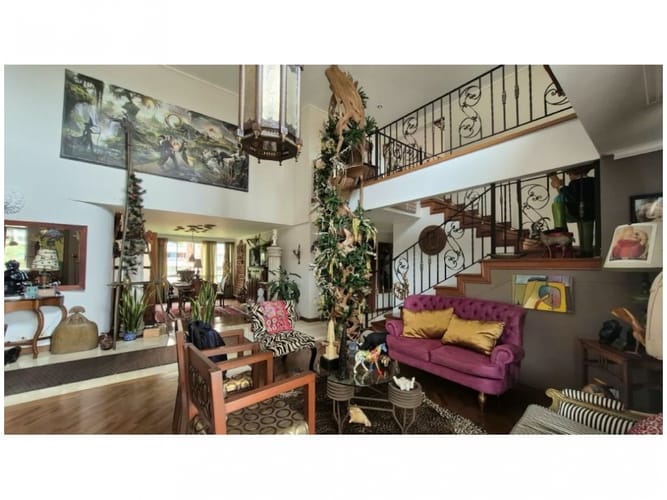 Apartamento de 3 alcobas en venta en La Calera, Medellín, 370 m² · foto 5 de 24