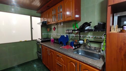 Casa de 10 alcobas en venta en La Riviera, Bogotá, 252 m² · foto 17 de 24