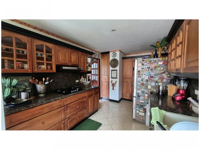 Apartamento de 3 alcobas en venta en La Calera, Medellín, 370 m² · foto 11 de 24