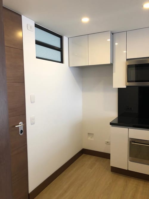 Apartaestudio en venta en Chicó Navarra, Bogotá, 54 m² · foto 9 de 13