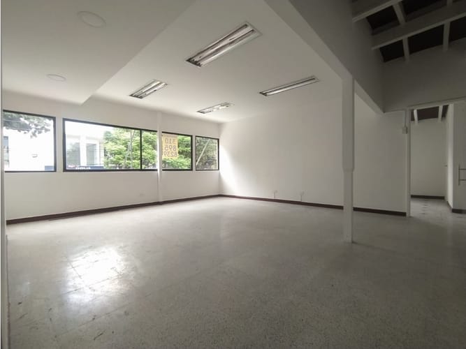 Local en arriendo en Calasanz, Medellín, 195 m² · foto 3 de 24