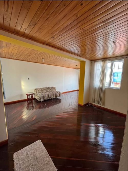 Casa de 4 alcobas en venta en Tunja, Tunja, 240 m² · foto 3 de 6