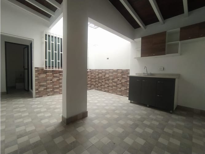 Local en arriendo en Calasanz, Medellín, 195 m² · foto 12 de 24