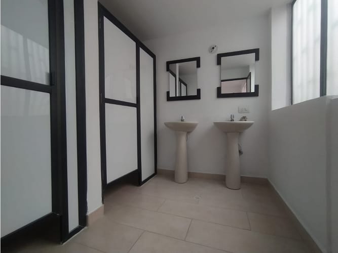 Local en arriendo en Calasanz, Medellín, 195 m² · foto 20 de 24