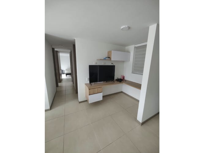 Apartamento de 3 alcobas en venta en Cr. Palmar De Villavento Et. Ii, Dosquebradas, 74 m² · foto 5 de 7