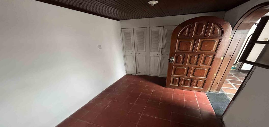 Casa de 7 alcobas en venta en Alamos, Pereira, 364 m² · foto 6 de 18