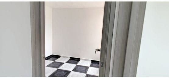 Apartamento de 2 alcobas en venta en Laguna Tierra Blanca, Soacha, 43 m² · foto 10 de 12
