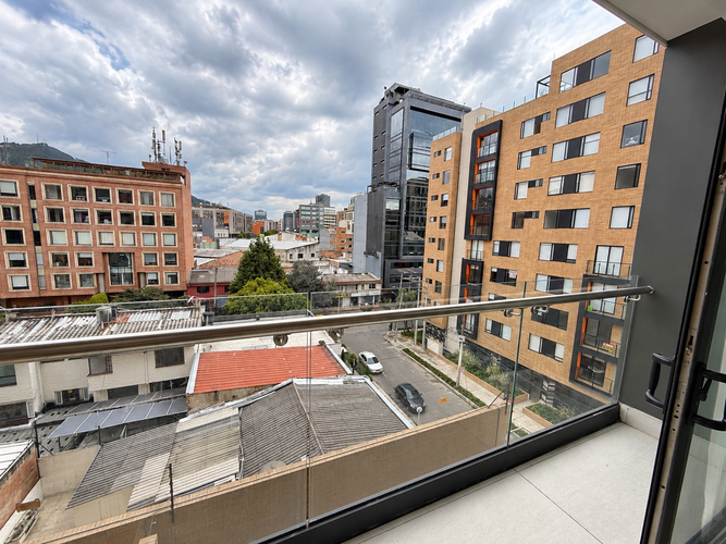 Apartamento de 2 alcobas en arriendo en Santa Barbara, Bogotá, 57 m² · foto 3 de 22