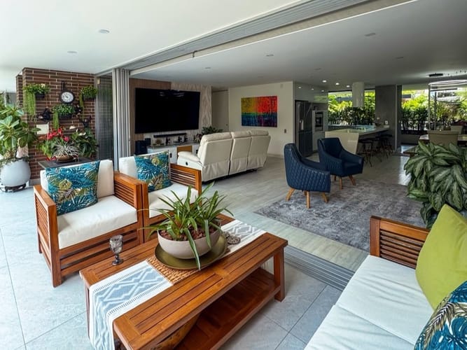 Apartamento de 3 alcobas en venta en El Poblado, Medellín, 148 m² · foto 15 de 15