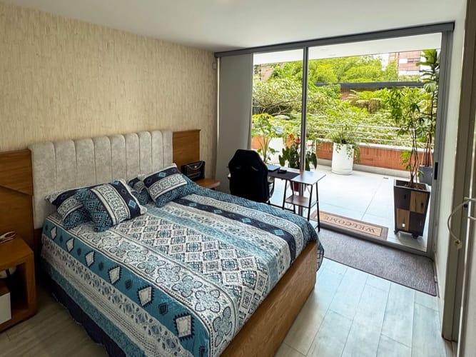 Apartamento de 3 alcobas en venta en El Poblado, Medellín, 148 m² · foto 5 de 15