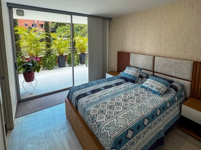 Apartamento de 3 alcobas en venta en El Poblado, Medellín, 148 m² · foto 7 de 15