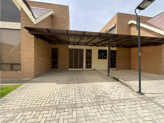 Casa de 3 alcobas en venta en Canelon, Cajicá, 437 m² · foto 23 de 24
