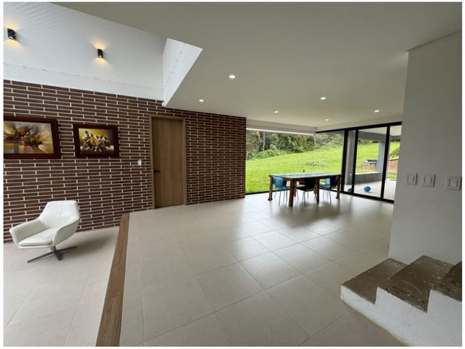 Casa de 3 alcobas en venta en Pantanillo, Envigado, 396 m² · foto 15 de 24