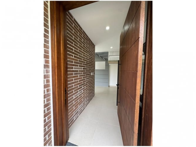 Casa de 3 alcobas en venta en Pantanillo, Envigado, 396 m² · foto 18 de 24