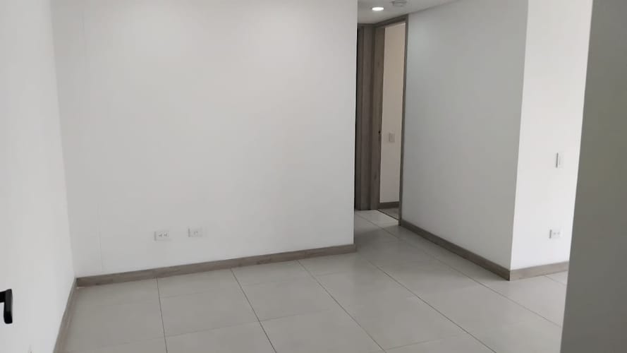 Apartamento de 2 alcobas en arriendo en La Magnolia, Envigado, 72 m² · foto 3 de 23