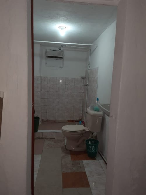 Casa de 9 alcobas en venta en Las Acacias, Bogotá, 240 m² · foto 3 de 18