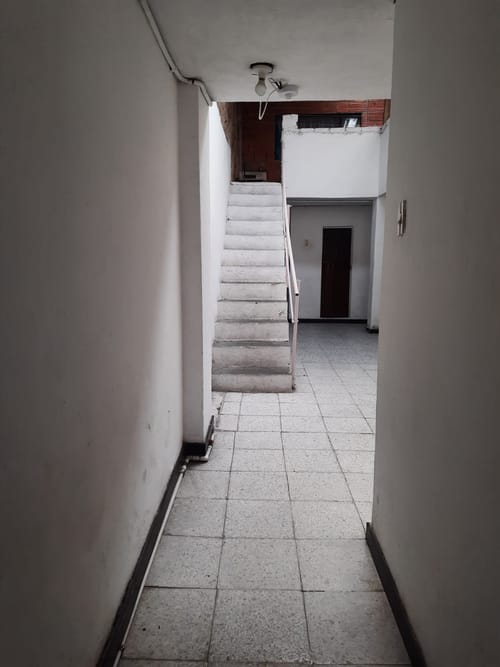 Casa de 9 alcobas en venta en Las Acacias, Bogotá, 240 m² · foto 6 de 18