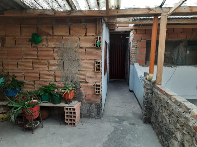 Casa de 9 alcobas en venta en Las Acacias, Bogotá, 240 m² · foto 11 de 18